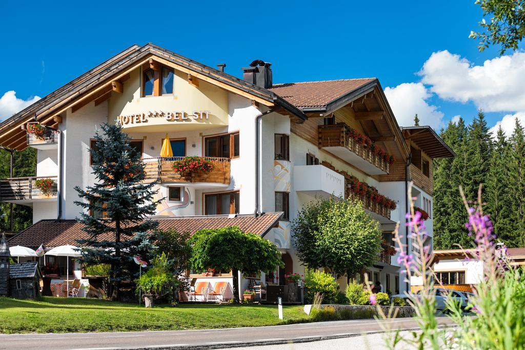 Hotel Bel Sit Corvara Exteriör bild